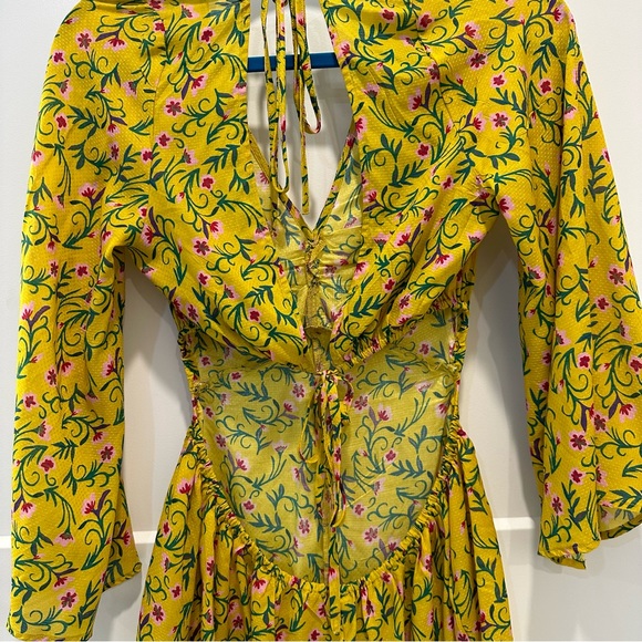 Anthropologie The Magnolia Floral Open Back Romper Size S - Picture 14 of 14